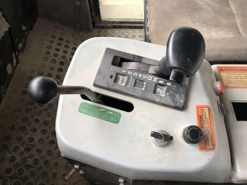 Terex TR100 Photo 6