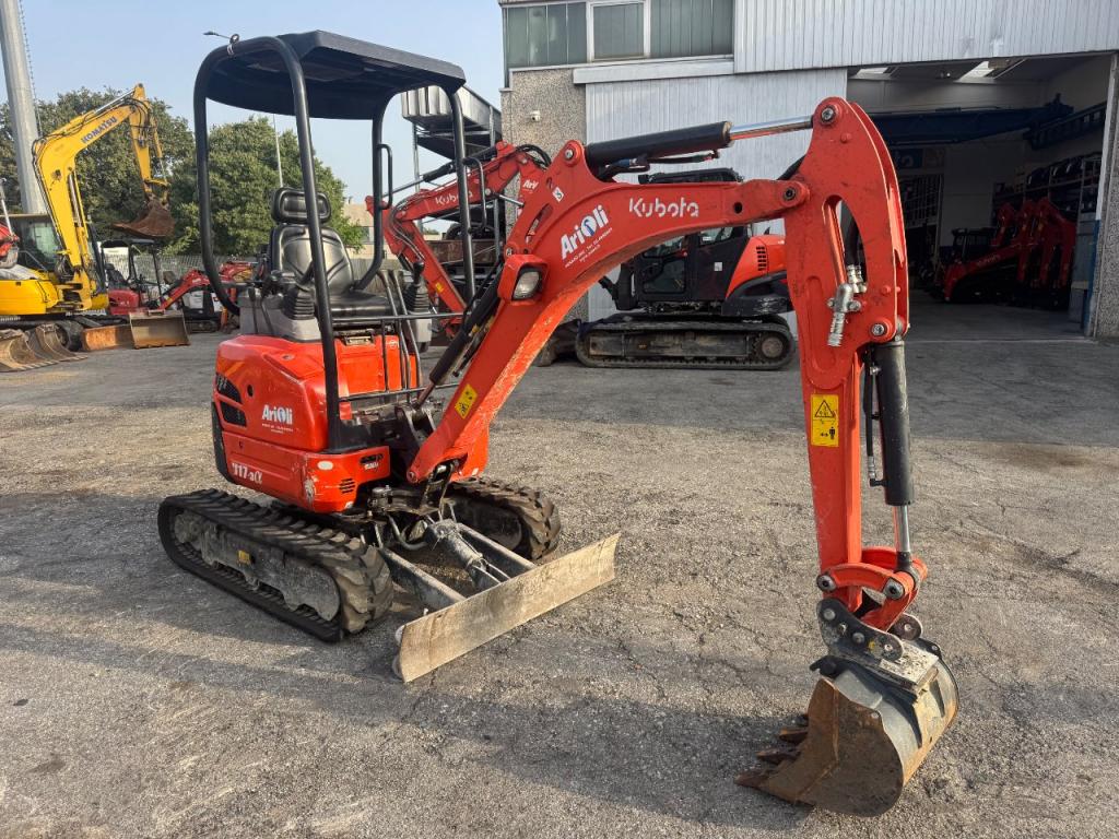 Kubota U17-3 Photo 3