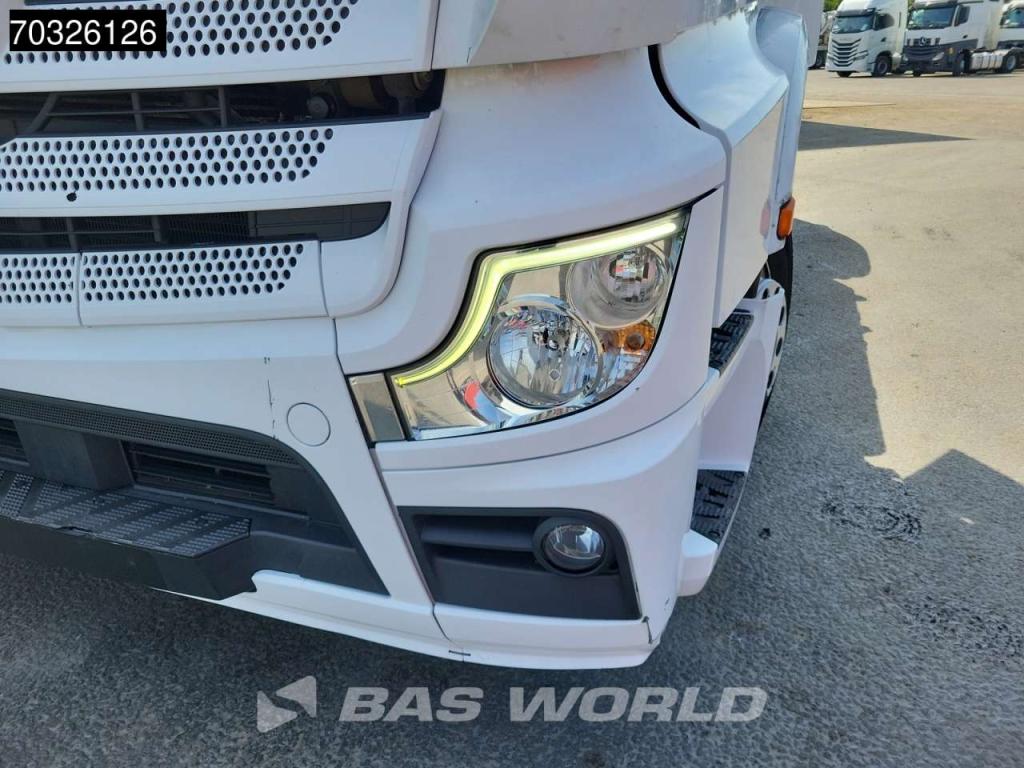 Mercedes-Benz Actros 1842 4X2 StreamSpace Automatic Photo 10