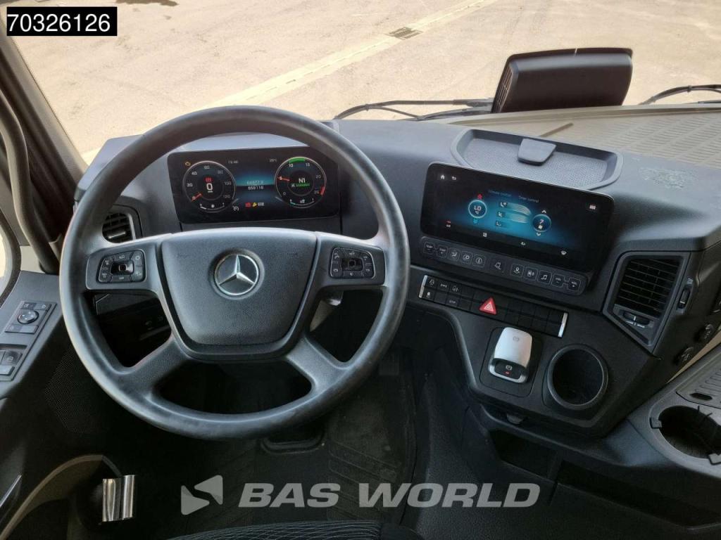 Mercedes-Benz Actros 1842 4X2 StreamSpace Automatic Photo 19