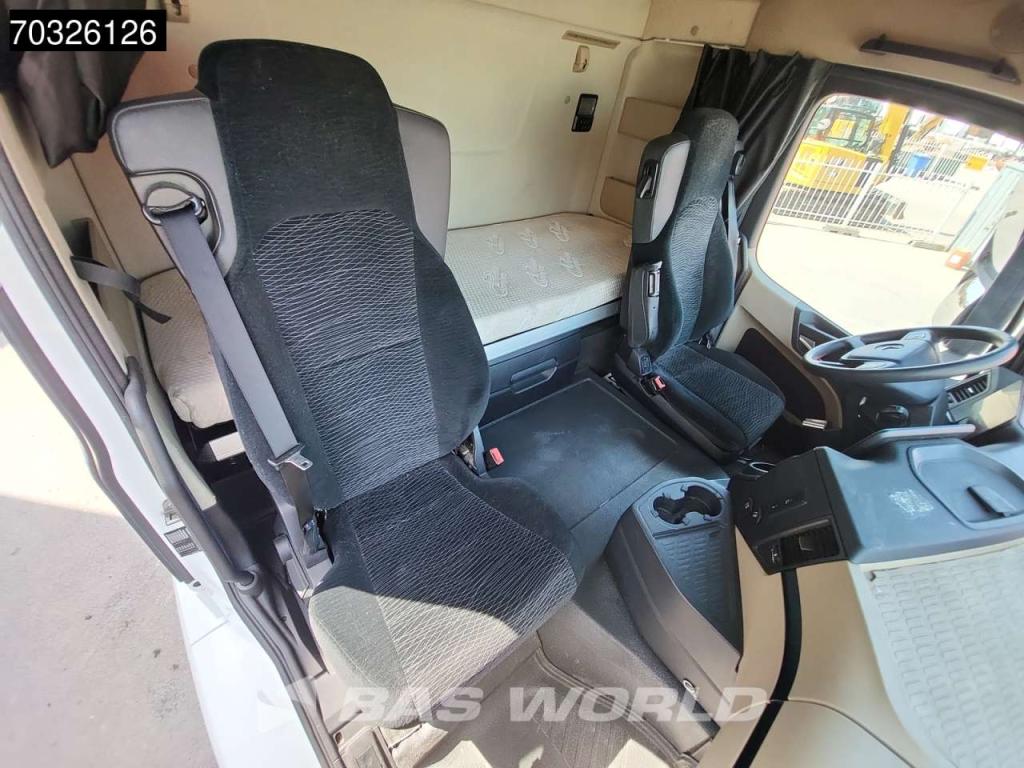 Mercedes-Benz Actros 1842 4X2 StreamSpace Automatic Photo 29