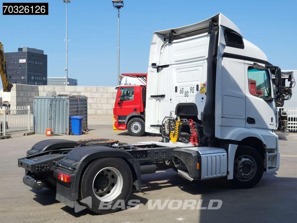 Mercedes-Benz Actros 1842 4X2 StreamSpace Automatic Photo 6