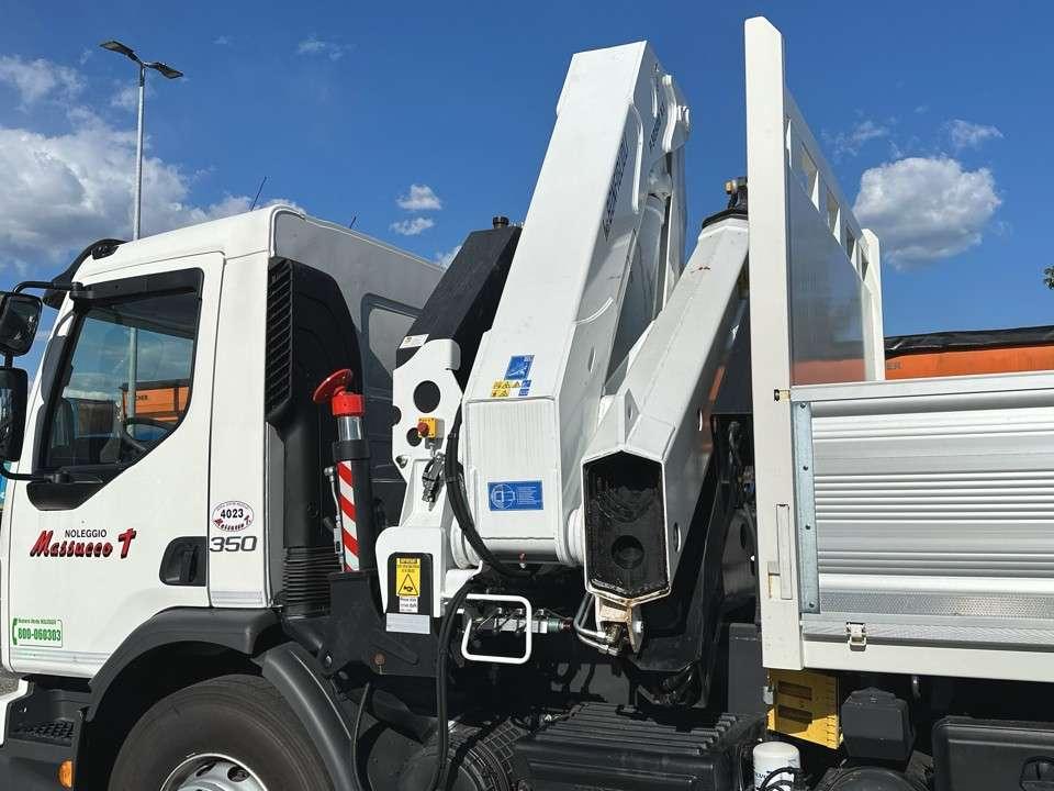 Volvo FE350 6x2 Photo 4