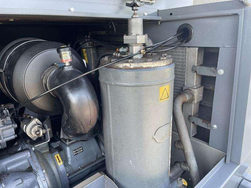 Atlas Copco XAHS 186 Photo 15