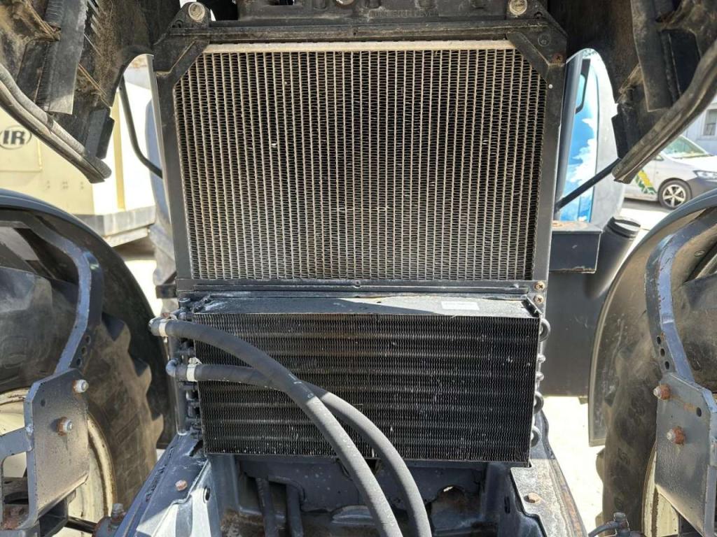 New Holland TS 90 Photo 21