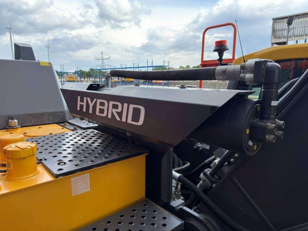 Volvo EC300E L | Only 2000 Hours! Photo 17