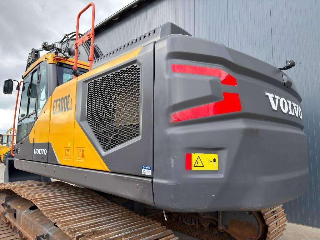 Volvo EC300E L | Only 2000 Hours! Photo 6