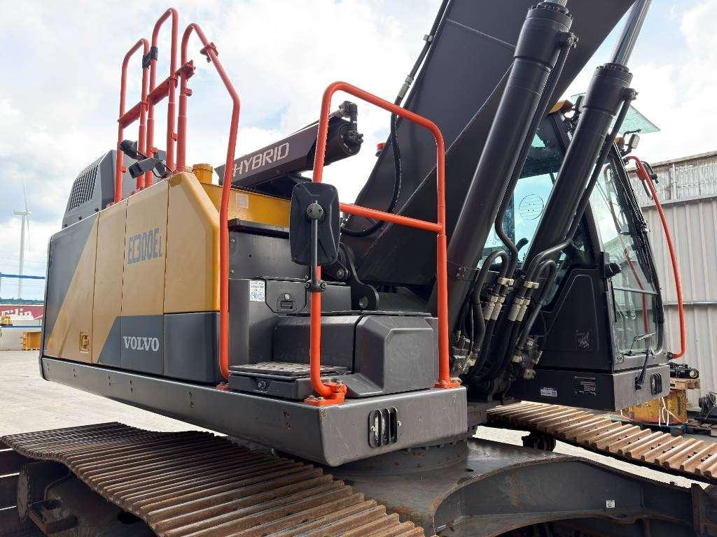 Volvo EC300E L | Only 2000 Hours! Photo 9
