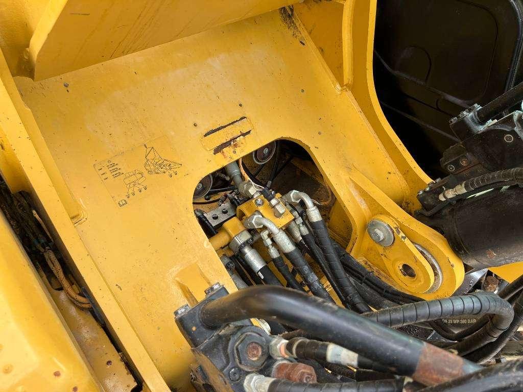 Caterpillar 352F Photo 22