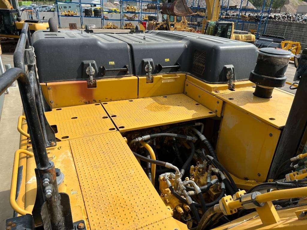 Caterpillar 352F Photo 23