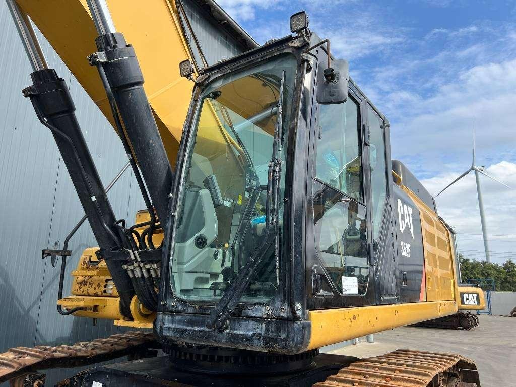 Caterpillar 352F Photo 8