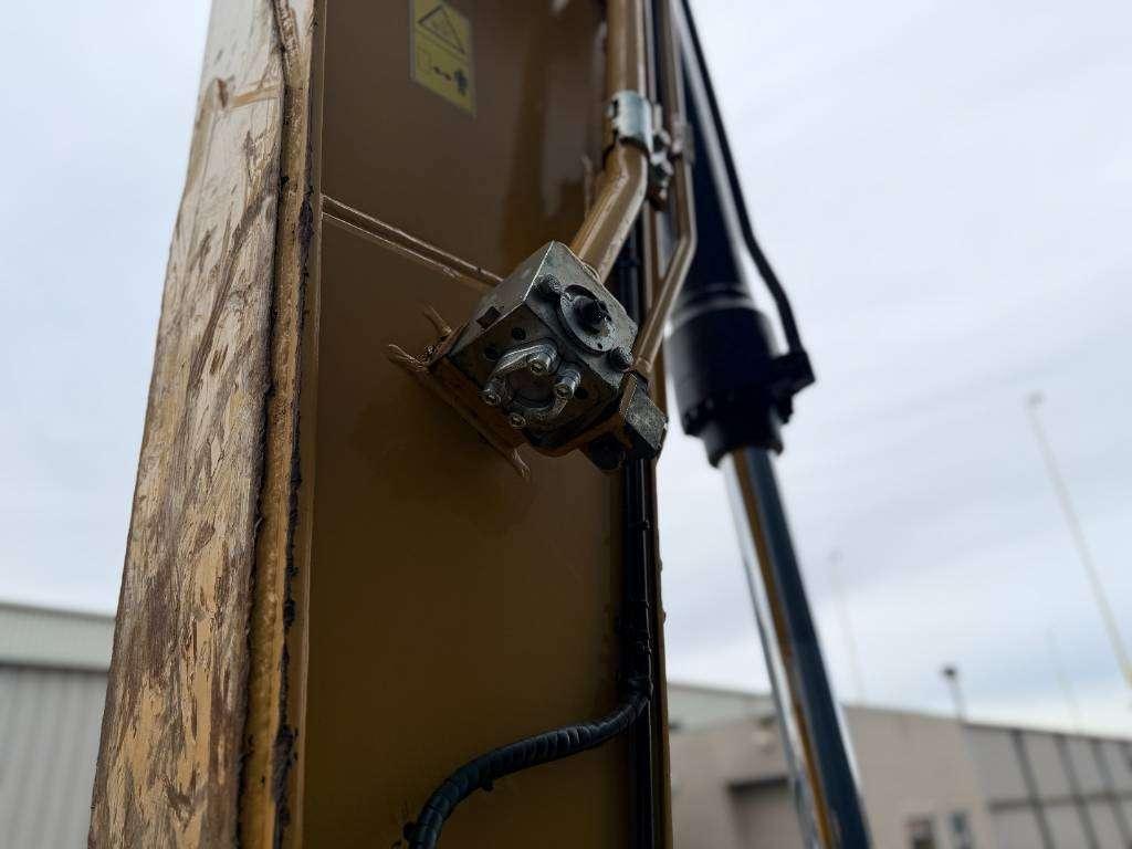 Caterpillar 323 07A Photo 14