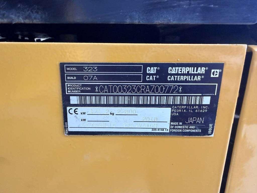 Caterpillar 323 07A Photo 7