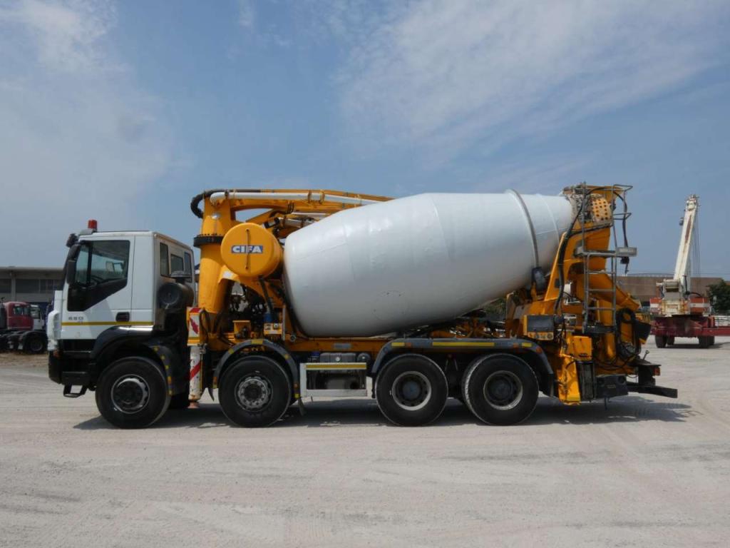 Iveco TRAKKER 450 Photo 4