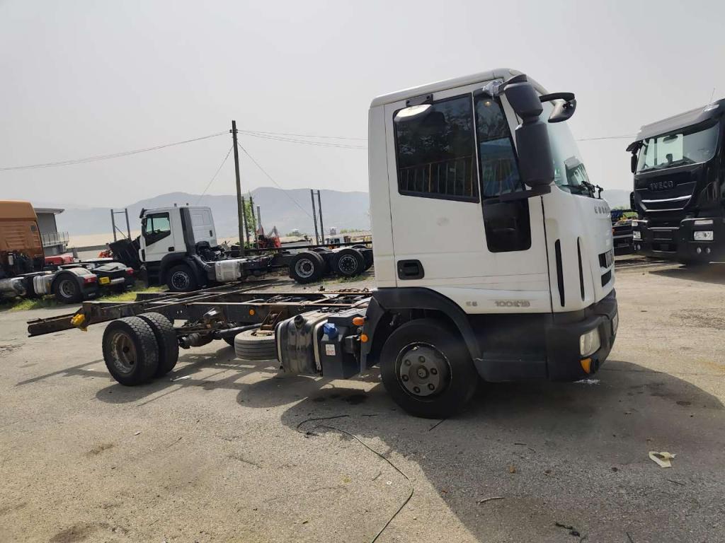 Iveco EUROCARGO 100E19 Photo 14