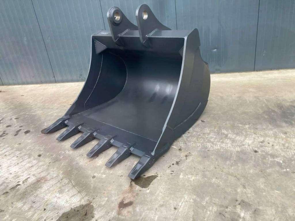 Doosan DX225 Photo 3