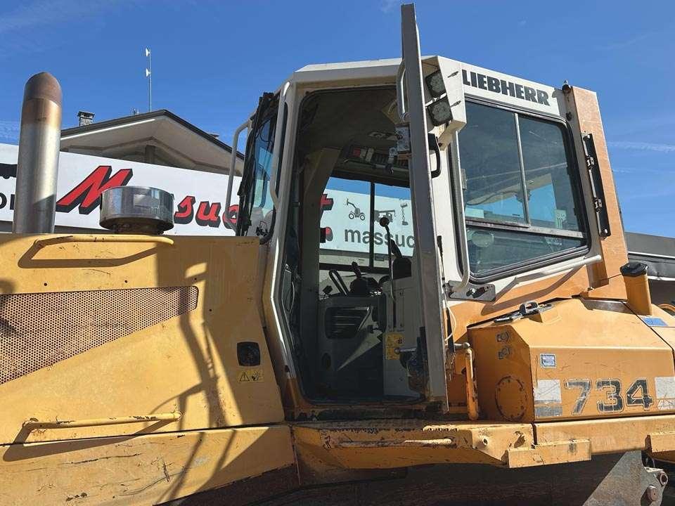 Liebherr PR 734 LGP Photo 11
