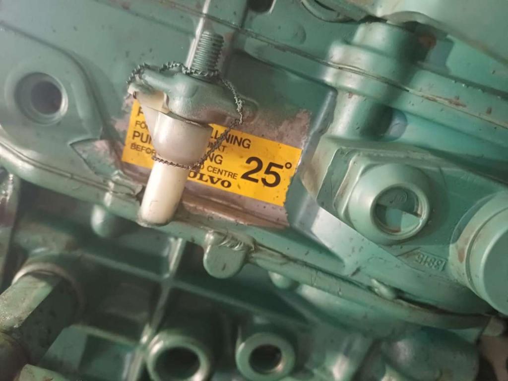 Volvo Penta TWD610V Photo 13