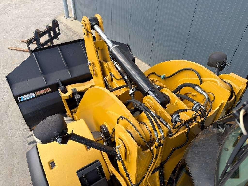 Caterpillar 926M Photo 14