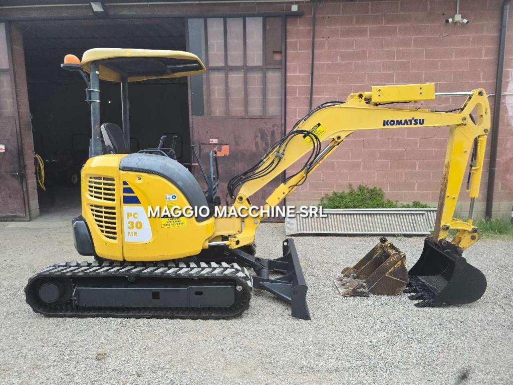 Komatsu PC30 MR2 Photo 2