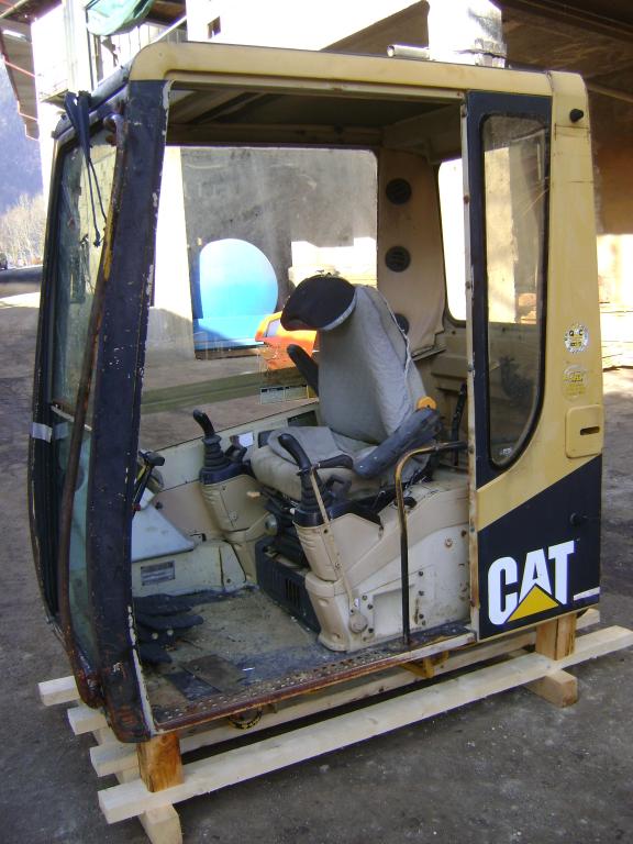 Cabine pour Caterpillar 320 N Photo 1