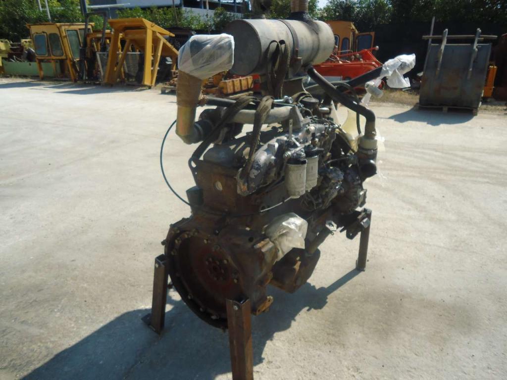 Moteur à combustion pour Fiat Hitachi W130 - FIAT 8065.25 Photo 2
