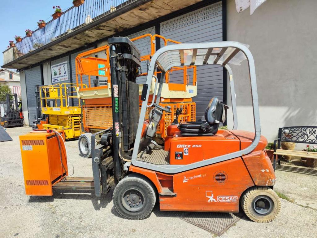 Cesab BLITZ 250 E Photo 4