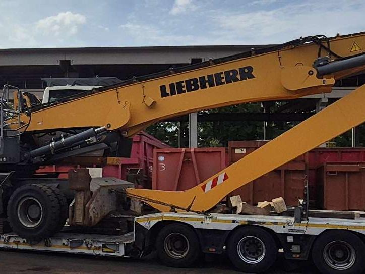 Liebherr LH40 Photo 10