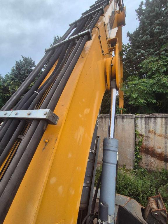 Liebherr LH40 Photo 8