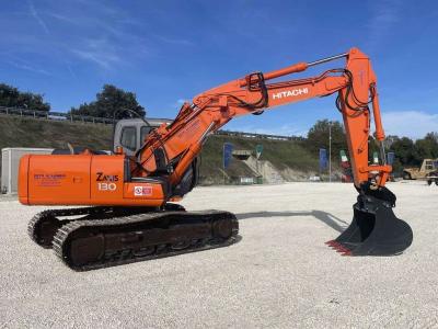 Hitachi zx 130 en vente par Zeta Macchine Srl