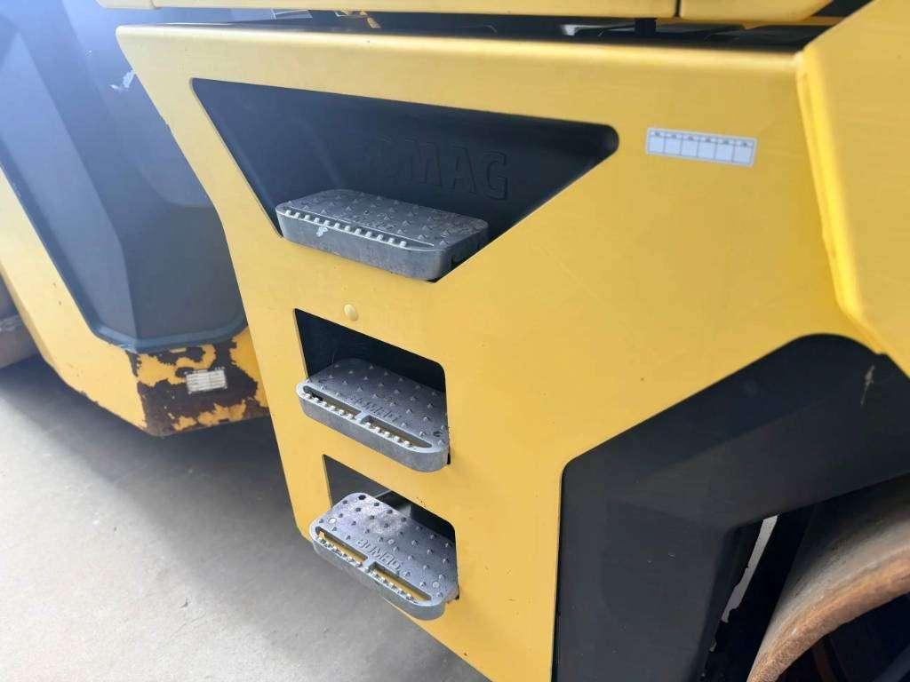 Bomag BW161AD-5 Photo 16