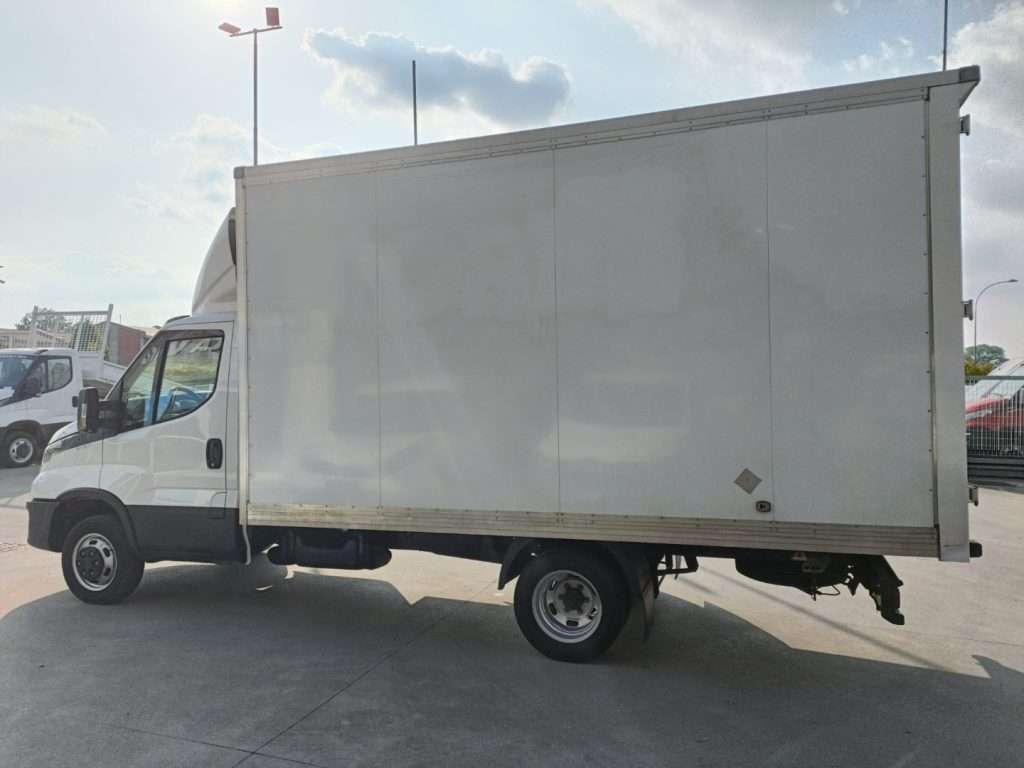 Iveco DAILY  DAILY 35C14H EURO6E – COME NUOVO – BRESCIA Photo 4