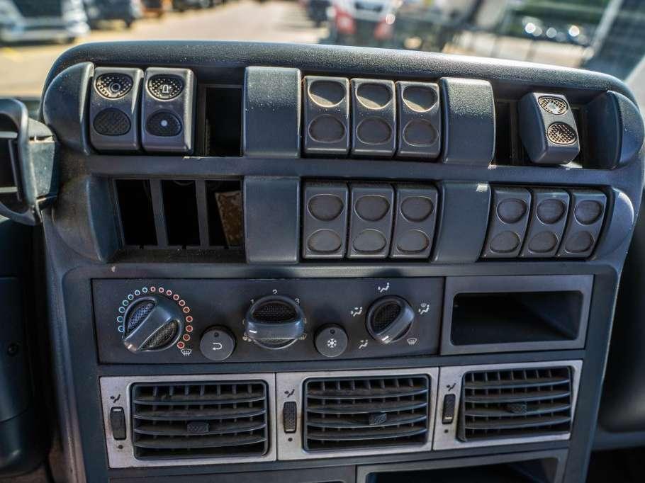 Iveco EUROCARGO 120E18 Photo 14