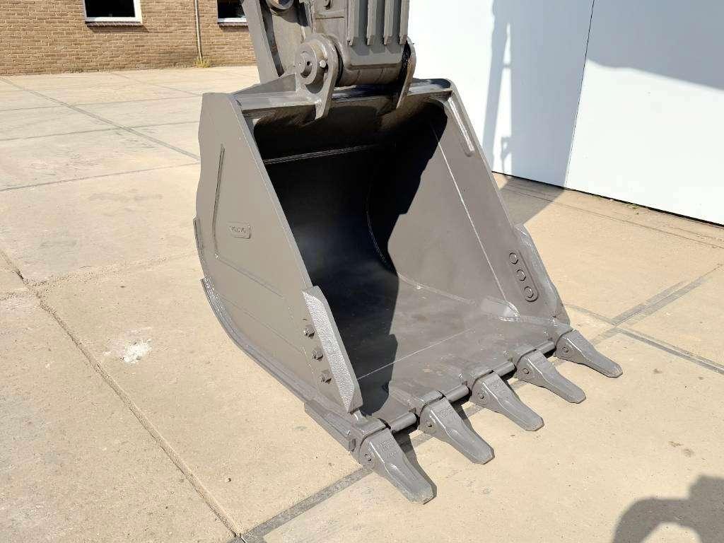 Volvo EC210 NEW / UNUSED (EC220DL) Photo 13
