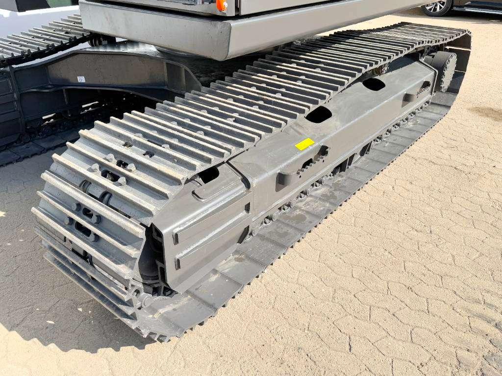 Volvo EC210 NEW / UNUSED (EC220DL) Photo 15
