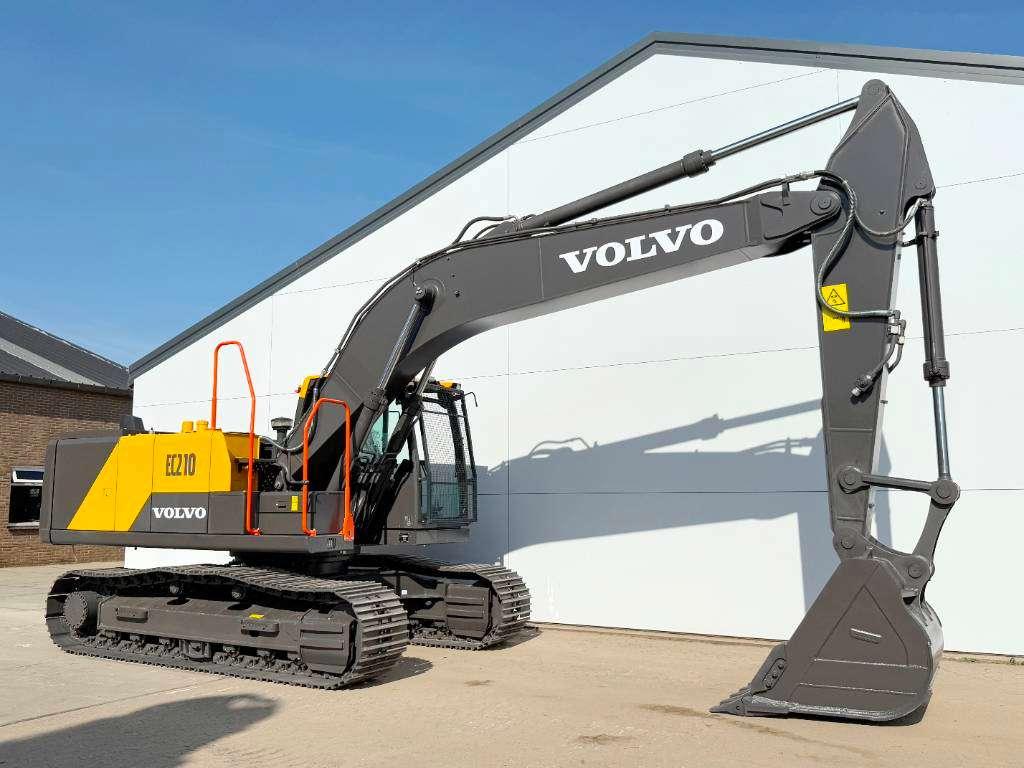 Volvo EC210 NEW / UNUSED (EC220DL) Photo 7