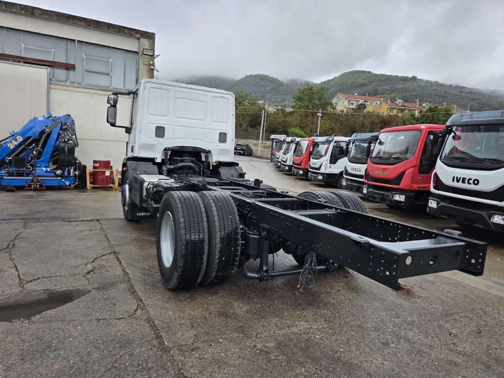 Iveco EUROCARGO 180-250 Photo 14