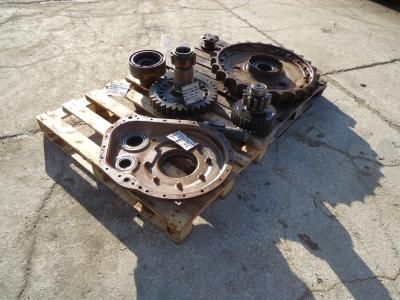 Réducteur de couplage pour Caterpillar 955L en vente par OLM 90 Srl
