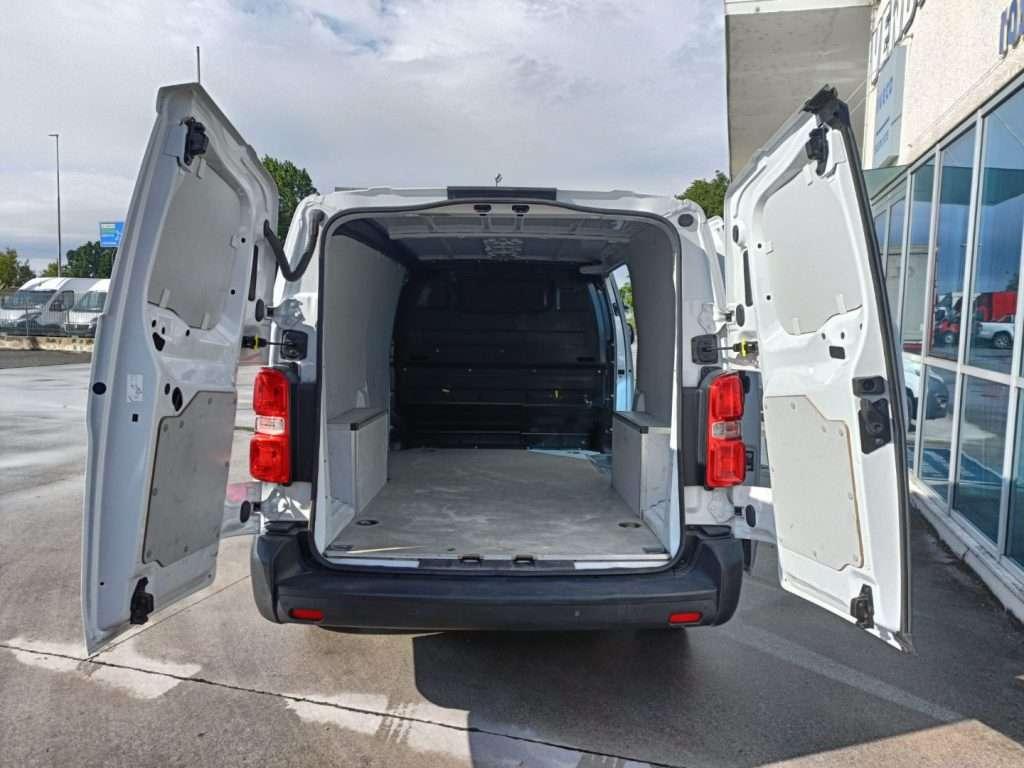 Fiat SCUDO  L1H1 1.5 BLUEHDI 120 CV MT6 BUSINESS Photo 18