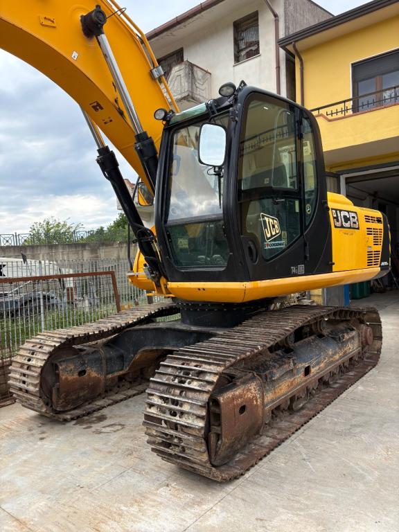 JCB JS235 Photo 2