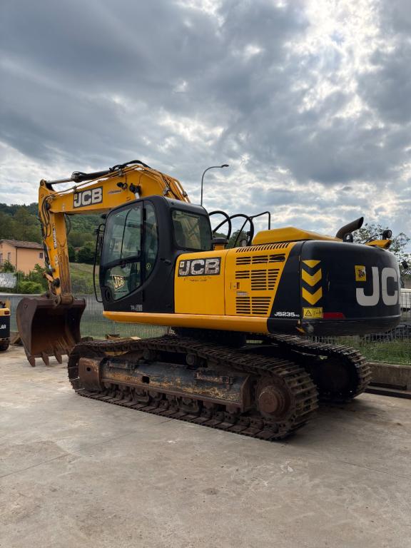 JCB JS235 Photo 3