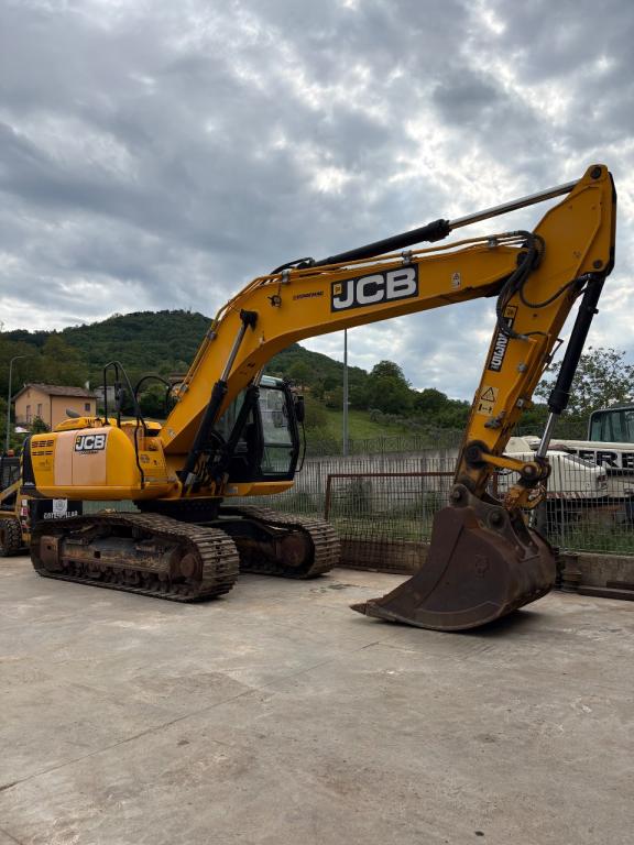 JCB JS235 Photo 5