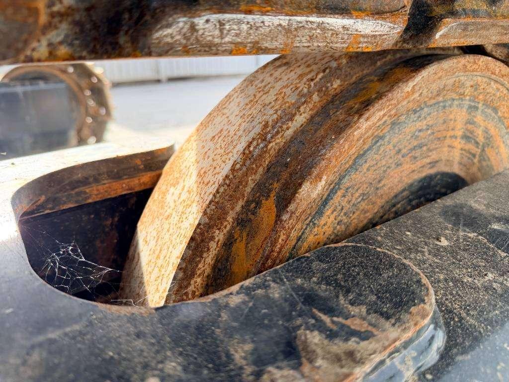 Caterpillar 326 07H SLR - 18m Super Long Reach Photo 21