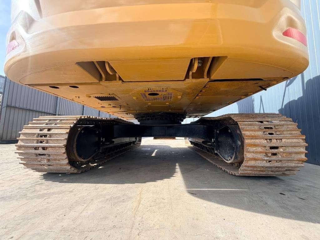 Caterpillar 326 07H SLR - 18m Super Long Reach Photo 24
