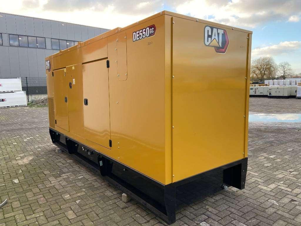Caterpillar DE550GC - 550 kVA Stand-by Generator - DPX-18221 Photo 2