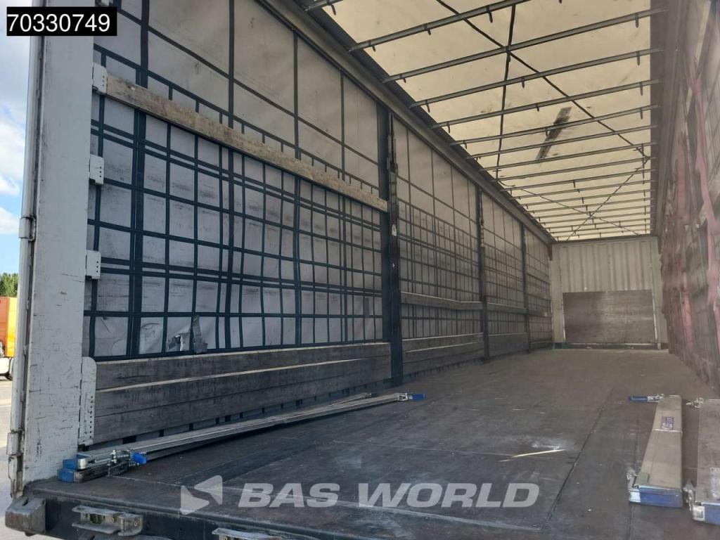 Krone SD Sliding Roof Anti Vandalism Photo 12