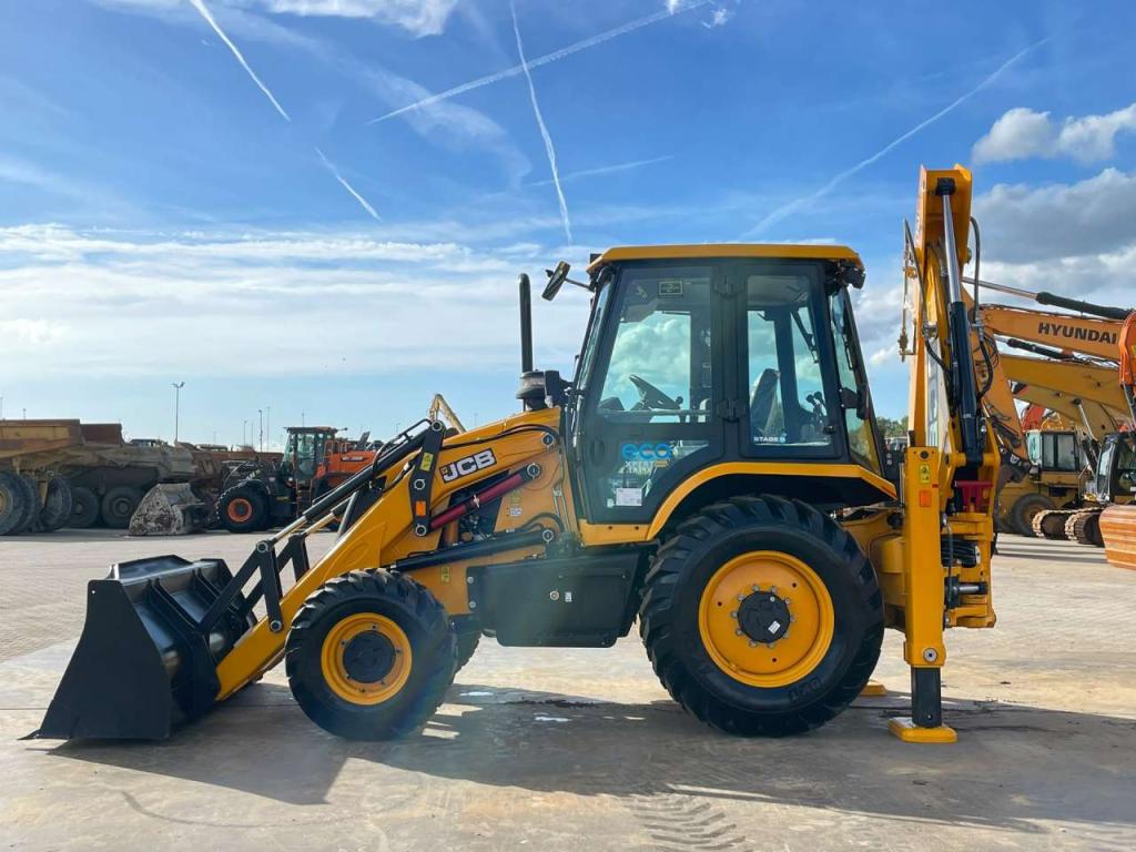 JCB 3DX 4WD hammerlines Photo 1