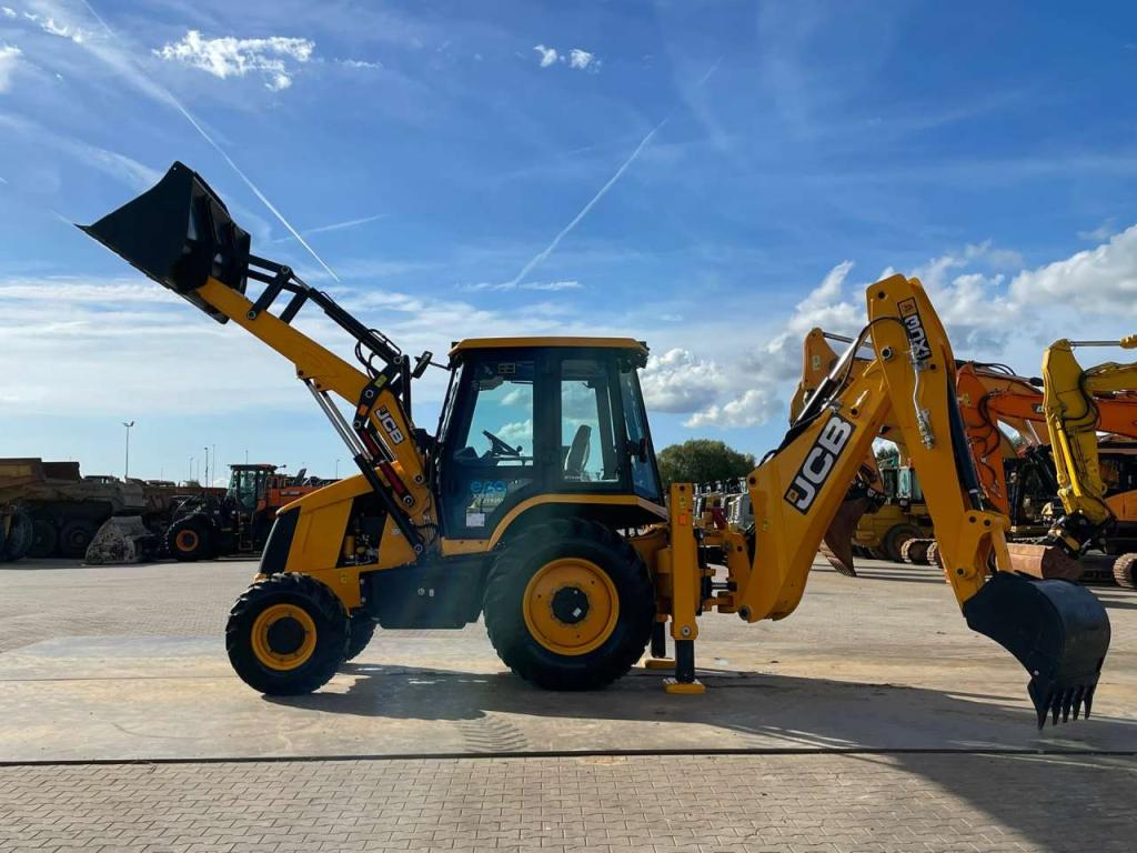 JCB 3DX 4WD hammerlines Photo 9
