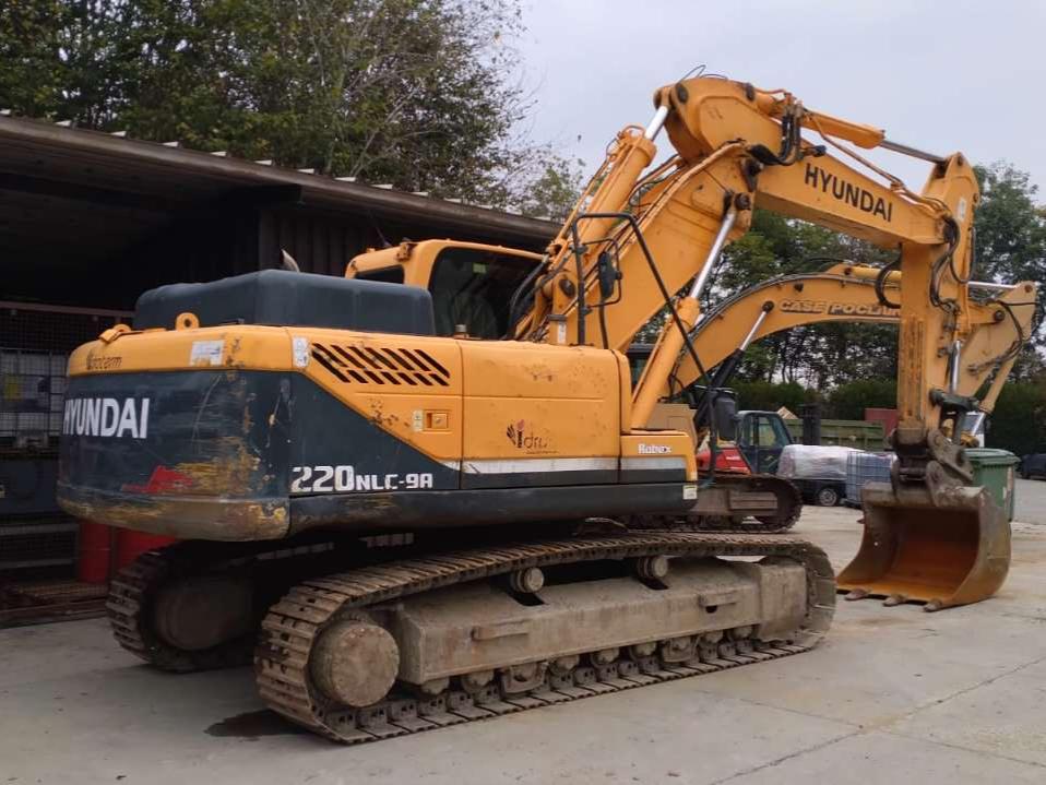 Hyundai Robex 220NLC-9A Photo 5