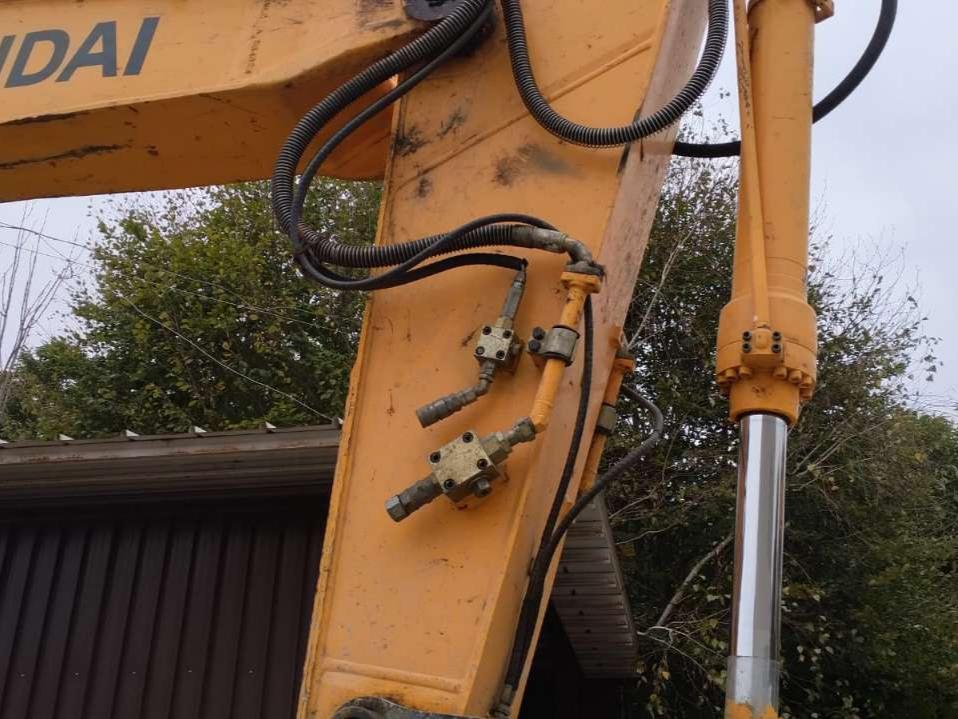 Hyundai Robex 220NLC-9A Photo 7